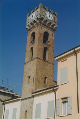 Naturalmente i collegamenti saranno validi anche per il Diploma Castelli Italiani (DCI MO-037). In foto la Torre dell'orologio.